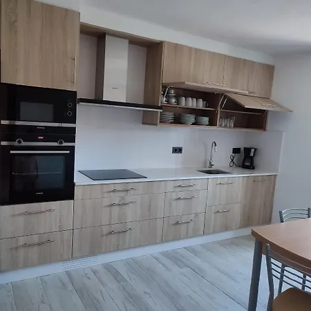 O Lar Da Crega * O Pino